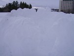 Snow fort